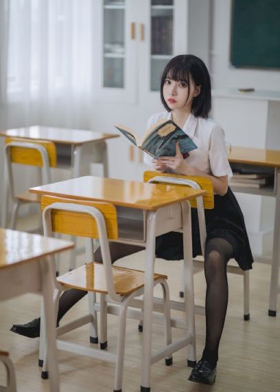 蜜桃免费观看_BD韩语迅雷电影在线