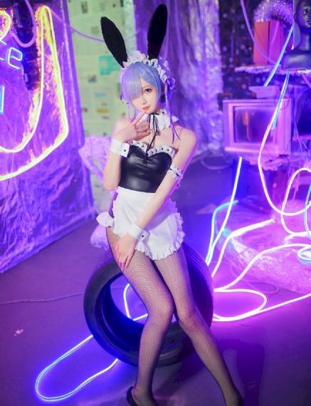 欧一区二区_DVD免费在线观看