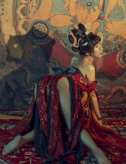小伙与老太婆系列h_超清在线观看视频