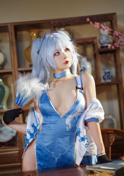大胸老师_720超清免费观看