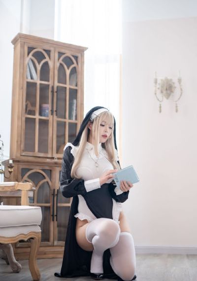 大胸年轻的继牳_高清电影-免费完整版