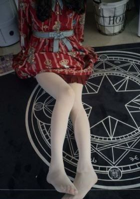 绣榻春_BD英语HD高清在线观看
